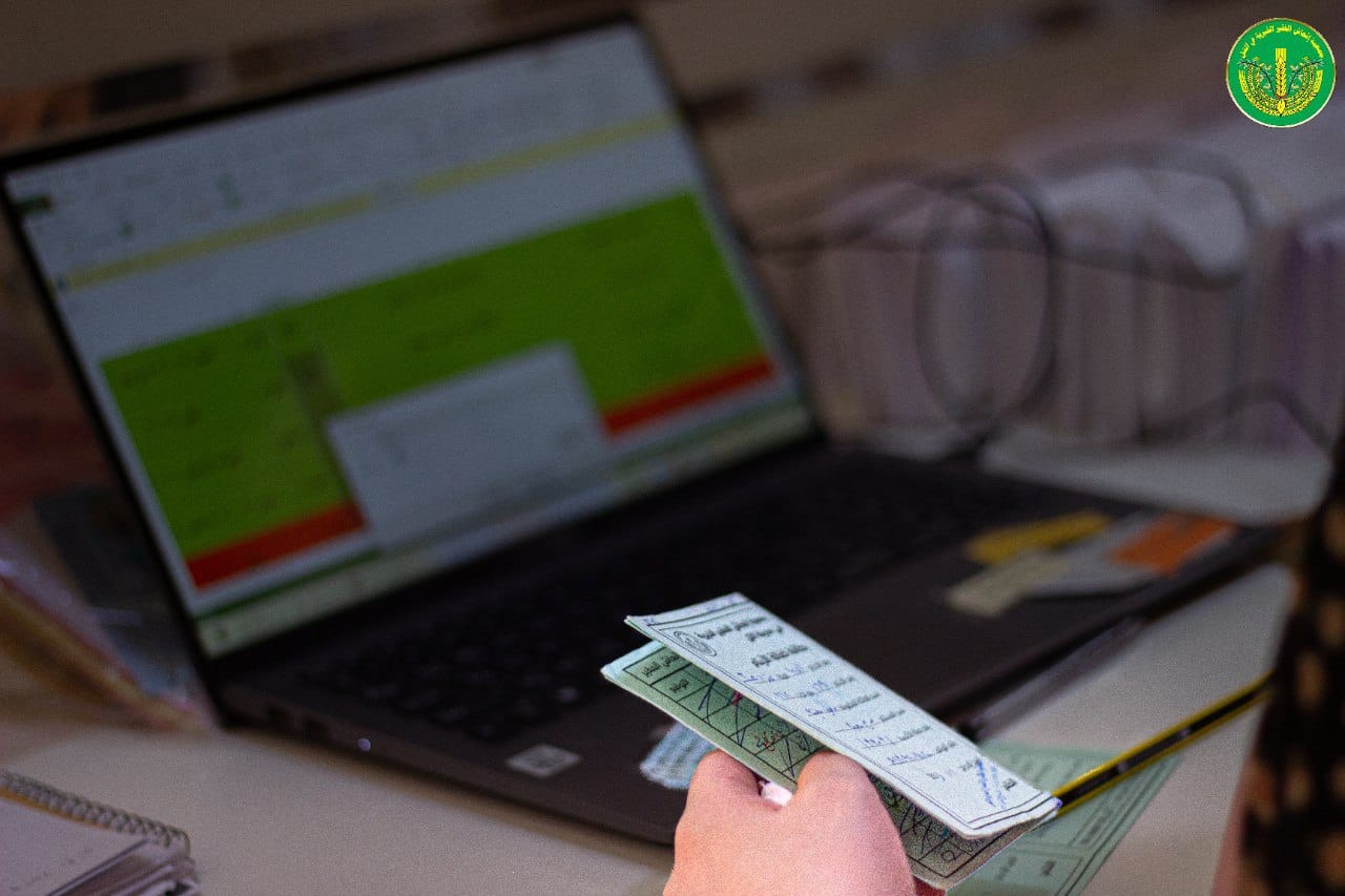 ✨الانتهاء من توزيع المساعدات المالية والعينية لشهر 8 للمدرجين والأيتام في الجمعية